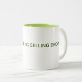 私は腐ったコーヒーカップを売って生計を立てている ツートーンマグカップ (正面右)