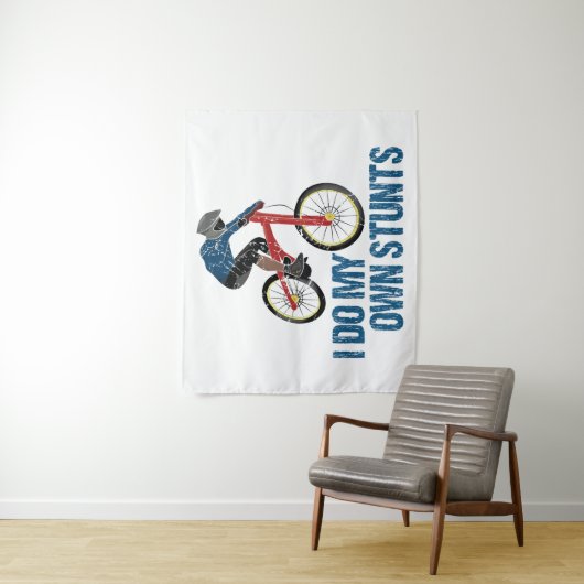 私は自分のスタントマウンテンバイクもしくは自転車に乗る人ヴィンテージ タペストリー (インサイチュ)
