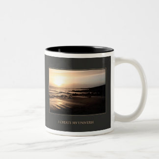 私は自分の宇宙のマグカップを作成 ツートーンマグカップ