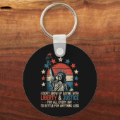 私は自由とAmp；正義とことわざを育てなかった キーホルダー (正面)