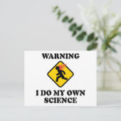 私は自警告分の科学を行う – ラボラトリ科学者 ポストカード (スタンド正面)