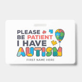 私は自閉症のIDを持鮮やかつパーソナライズされた バッジ (正面)