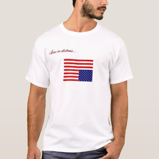 私は苦脳に…住んでいます Tシャツ