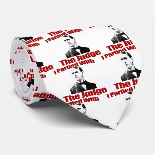 私は裁判官とパーティを楽しみました ネクタイ (ロール)