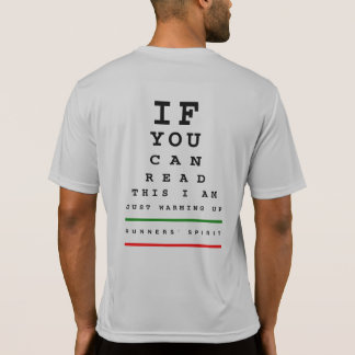 私は視力検査表- SSのスポーツTekのランニング--をあたためています Tシャツ