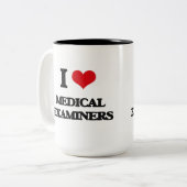 私は診断医を愛します ツートーンマグカップ (正面左)