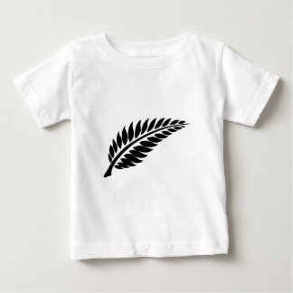 私は誇りを持ったなキーウィです! ベビーTシャツ