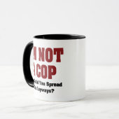 私は警察官ではない - おもしろい大人のユーモア マグカップ (正面左)