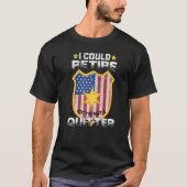 私は警察官の保安保安官代理を引退することができた Tシャツ (正面)