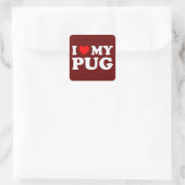 私は赤いハートで自分のパグが大好き スクエアシール (バッグ)