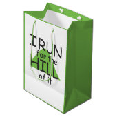 私は走その丘に© – ラおもしろいンナ抱き枕 ミディアムペーパーバッグ (正面アングル)