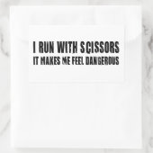 私は走はさみを持っている。危ない感じな 長方形シール (バッグ)