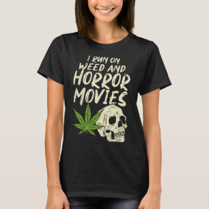 私は走ホラー映画の雑草スカルおもしろいハロウィーンストーン Tシャツ