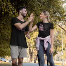 私は走友達のピンクのリボンTシャツを欲しい