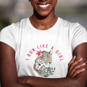 私は走女の子の赤やる気を起こさせるヒョウのグラフィックが好き Tシャツ