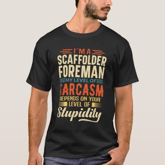 私は足場の組み合わせ職人だ Tシャツ (正面)