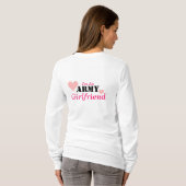 私は軍隊のガールフレンドです Tシャツ (裏面フル)