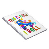 私は転が – ローラスケートで滑る ノートブック (右側)