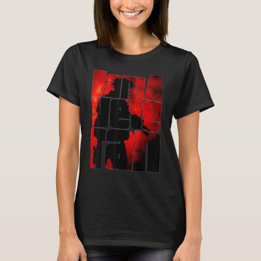 私は退役したアメリカ軍の兵士です_5 Tシャツ (正面)