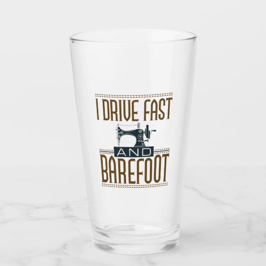 私は速く裸足のヴィンテージ裁縫機 タンブラーグラス (正面)