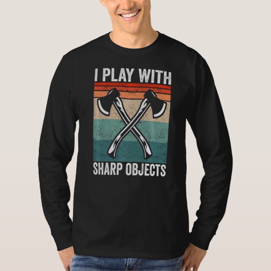 私は鋭い遊オブジェを投げ斧の投げ Tシャツ (正面)