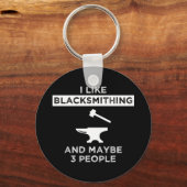 私は鍛冶が好きで、3人くらいかな キーホルダー (正面)