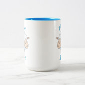 "私は雌ヒツジ"のかわいく小さい子ヒツジの青及び白愛します ツートーンマグカップ (中央)