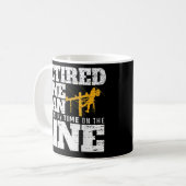 私は電話で時間を過ごした退職した コーヒーマグカップ (正面左)