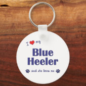 私は青いヒーラーが大好き(雌犬) キーホルダー (正面)