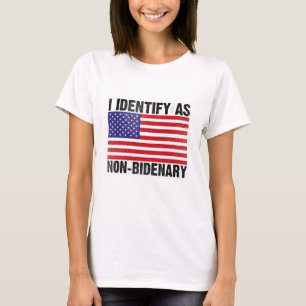 私は非ビデナリーのヴィンテージアメリカ国旗として識別する Tシャツ