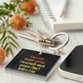 私は非常に控え目な人です キーホルダー (正面右)