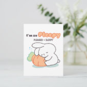 私は非常に気難しい：バニーハギングニンジン枕 ポストカード (スタンド正面)