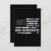 私は非民主的なアメリカ国旗の贈り物として識別する サンキューカード (正面/裏面)