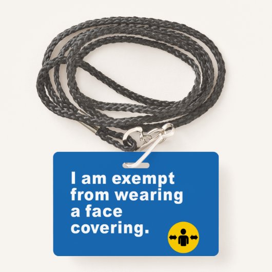 私は顔のカバーを外す バッジ (正面ランヤード)