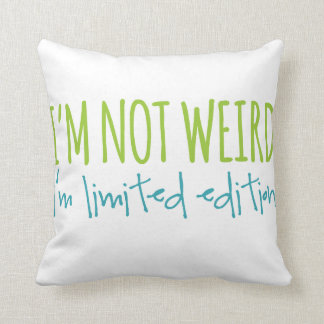 私は風変わり私です限定版ではないです クッション