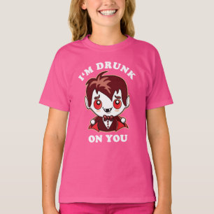 私は飲君だ かわいい吸血鬼の愛の宣言 Tシャツ