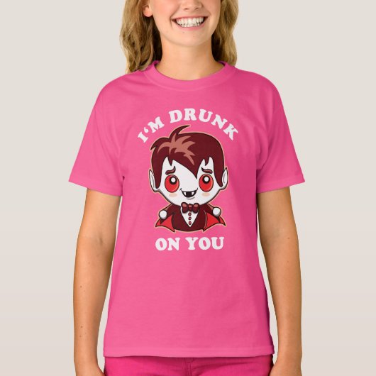 私は飲君だ |かわいい吸血鬼の愛の宣言 Tシャツ (正面)