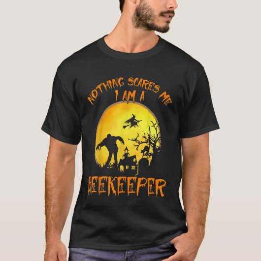 私は養蜂家 ハロウィンのコスチューム 何も怖くない Tシャツ (正面)