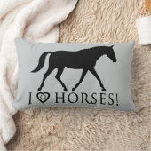 私は馬の蹄鉄および馬場馬術を愛します ランバークッション (ブランケット)