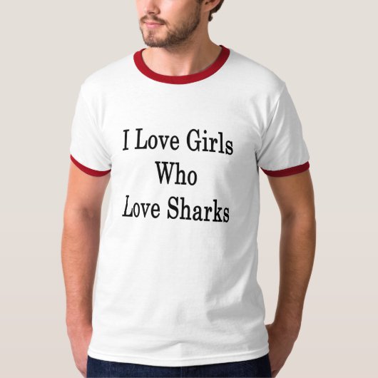 私は鮫を愛する女の子を愛します Tシャツ (正面)