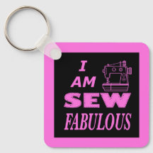 私は黒とピンクの縫い物が素晴らしい