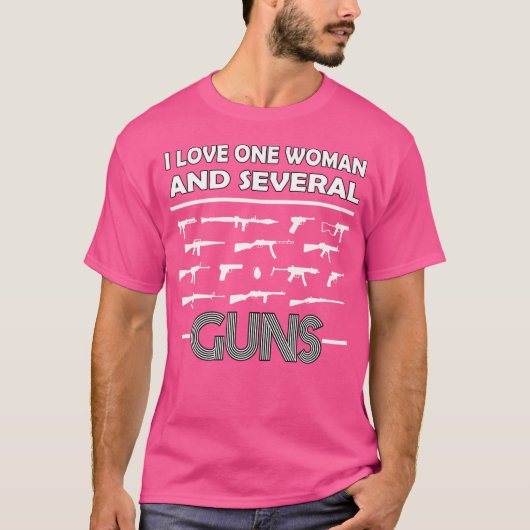 私は1人の女性いくつかの銃の夫の妻2A銃が大好き Tシャツ (正面)