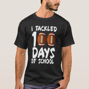 私は100日目Bの学校サッカーの100日に取り組んだ Tシャツ