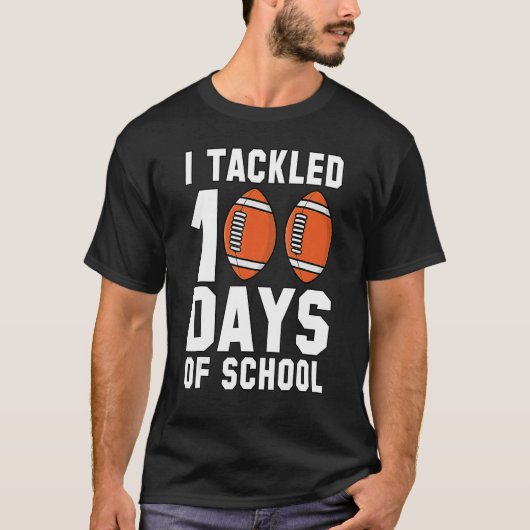 私は100日目Bの学校サッカーの100日に取り組んだ Tシャツ (正面)