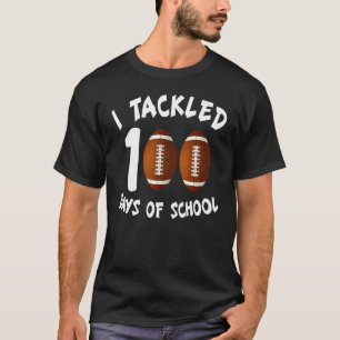 私は100日目Bの学校サッカーの100日に取り組んだ Tシャツ