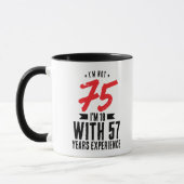 私は18歳で57年の経験を持つ75誕生日 クール マグカップ (左)