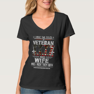 私は2つのタイトルを持っている退役軍人誇りを持ったと妻USミリタ Tシャツ