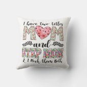 私は2つのタイトルを持っている，母と義母それらをロック クッション (裏面)