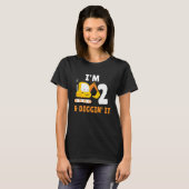 私は2歳で、それを掘る2番目の誕生日パーティー建設 Tシャツ (正面フル)