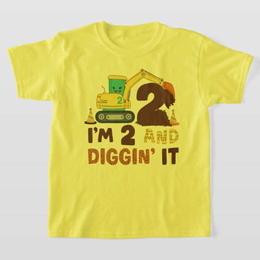私は2歳でDiggin'It誕生日パーティグラフィック Tシャツ (レイダウン)